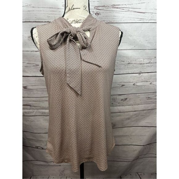 Adrianna‎ Papell medium sleeveless blouse with tie at front of neck - 2548 - Picture 1 of 3
